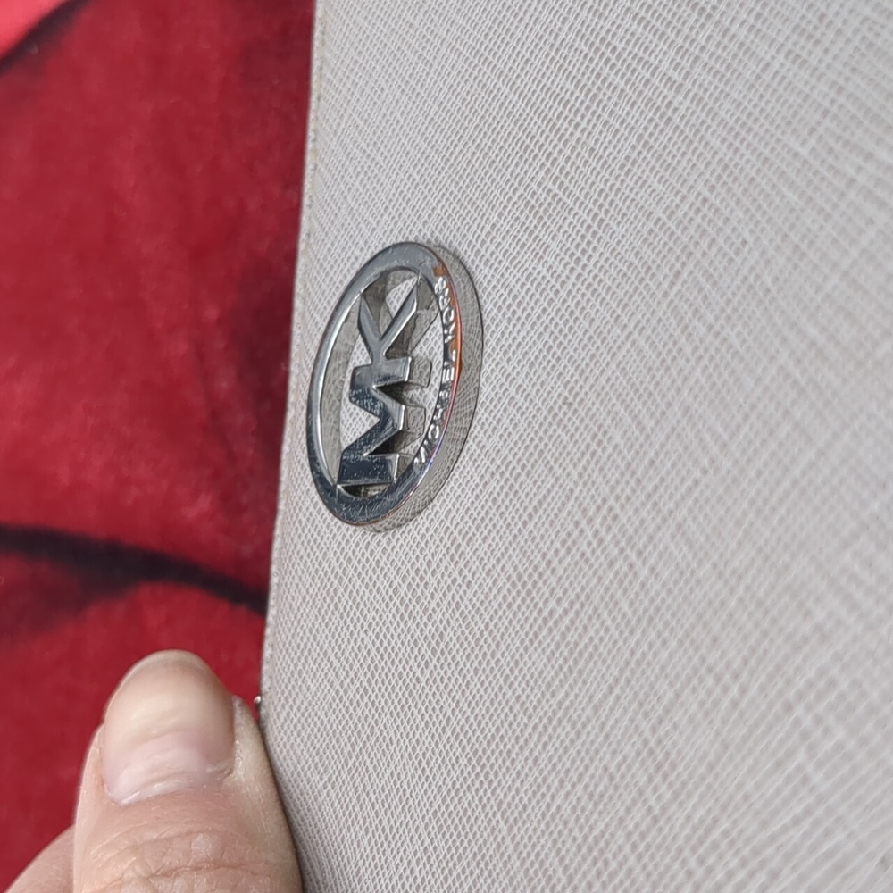 Michael Kors Gray Wallet - Picture 12 of 12